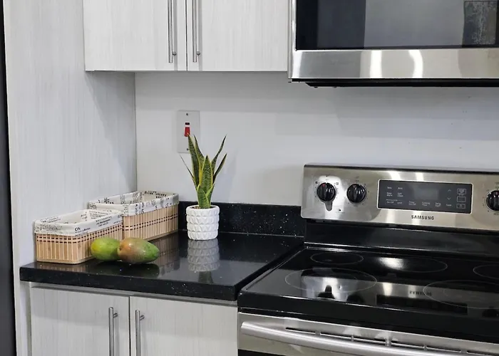 Luxury Bliss Apartment Runaway Bay
